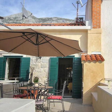Sleeps 5 With Air Con And Wifi Villa *